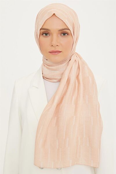 Armine Şal, Eşarp ve Aksesuarı