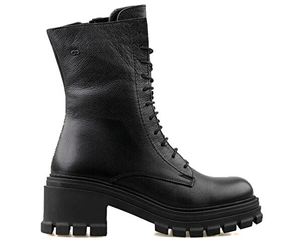 Castle Black Kadın Bot