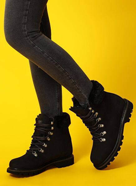 Caterpillar Kadın Bot