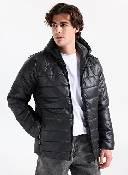 The Crow Erkek Mont, Kaban