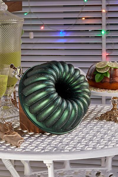 Taç Pasta, Kek Kalıbı