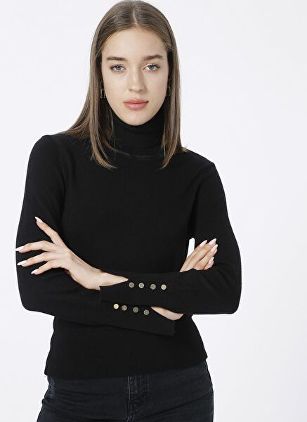 Fabrika Kadın Triko, Kazak