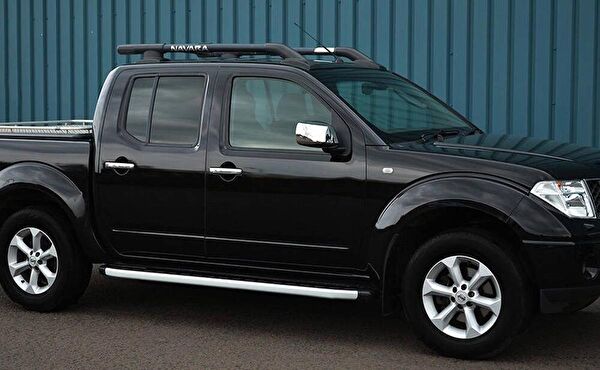 NISSAN Krom Aksesuarlar