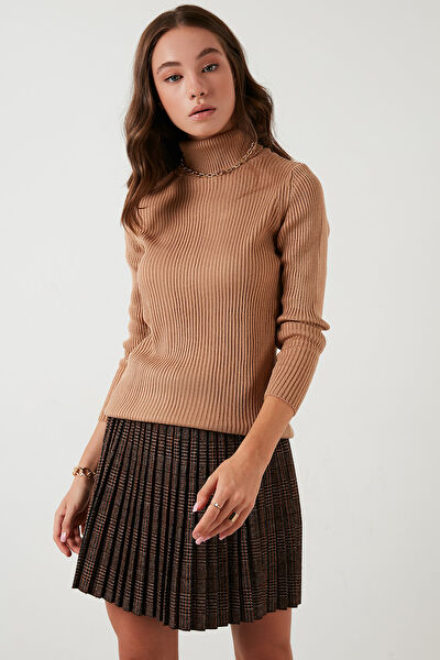 Lela Kadın Triko, Kazak