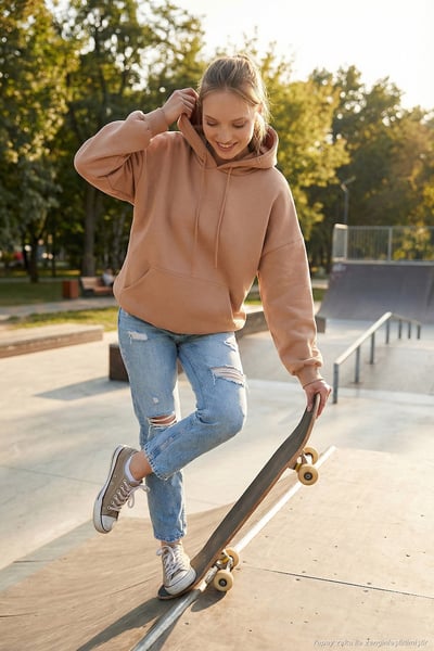 Lela Kadın Sweatshirt