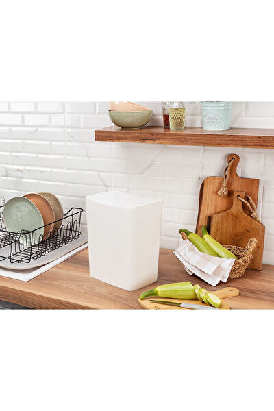 Madame Coco Çöp Kovası