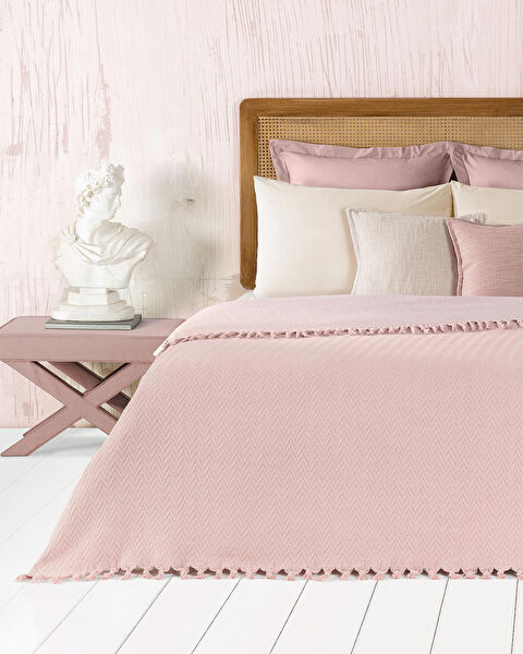 Madame Coco Yatak Örtüsü