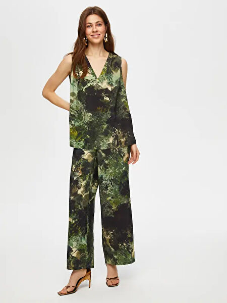 FAIK SÖNMEZ Kadın Atlet, Body