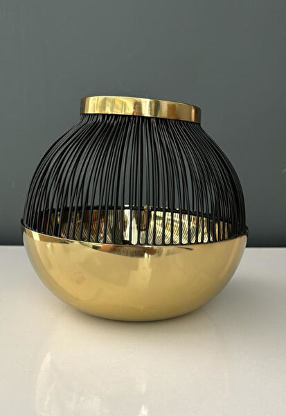 Lamedore Sepet, Kutu