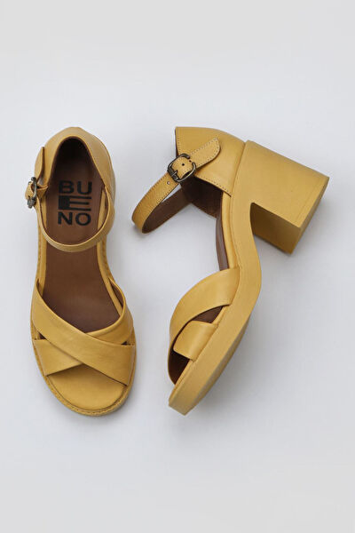 Bueno Shoes Kadın Sandalet