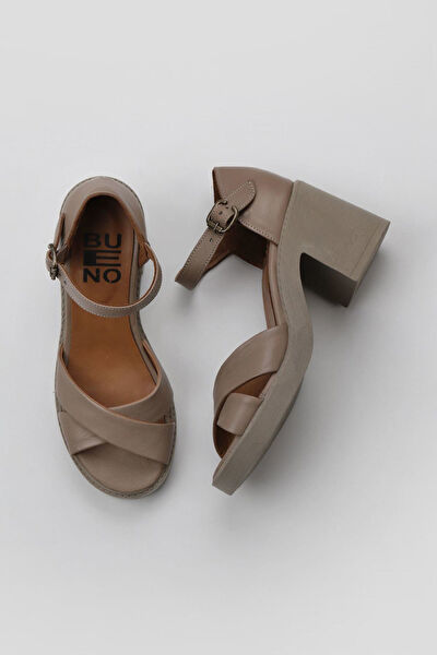 Bueno Shoes Kadın Sandalet