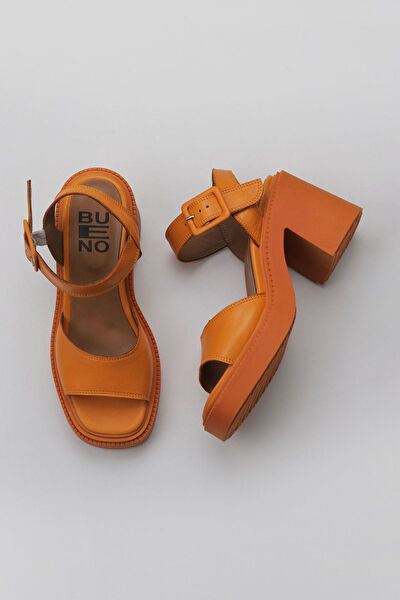 Bueno Shoes Kadın Sandalet
