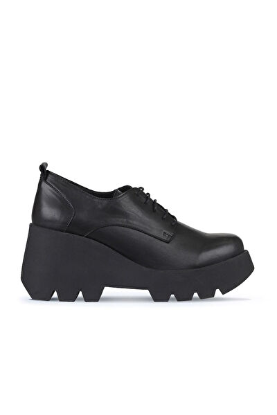 Bueno Shoes Dolgu Topuklu Ayakkabı