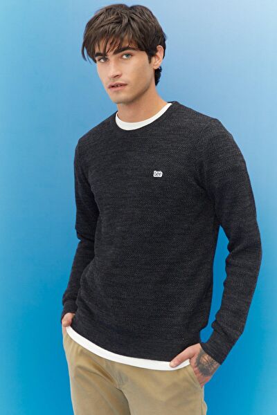 Lee Erkek Triko, Kazak