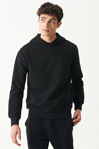 Riders by Lee Erkek Sweatshirt