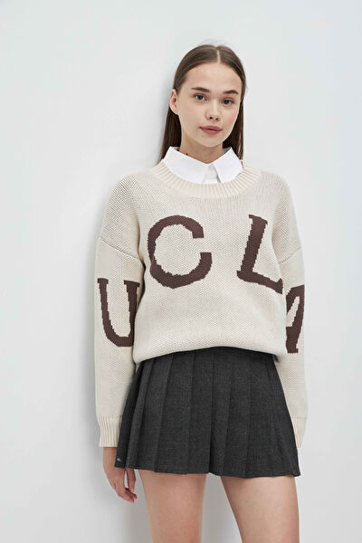 UCLA Kadın Triko, Kazak