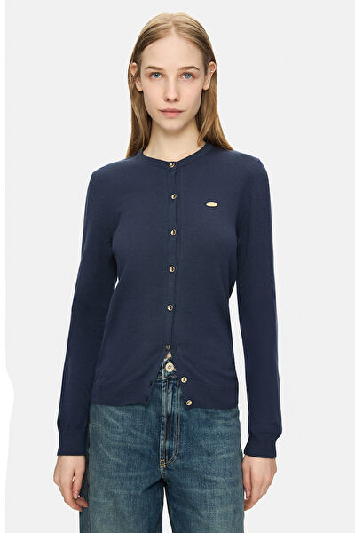 UCLA Kadın Triko, Kazak