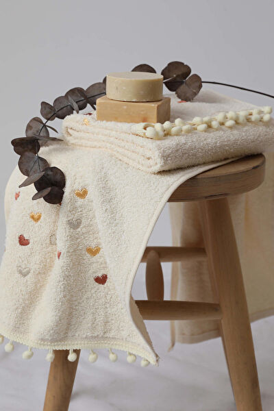 Favora El, Yüz, Saç Havlusu