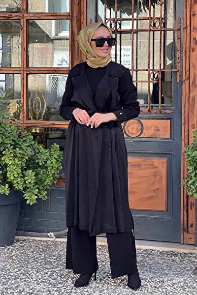 Ekshibutik Pardösü, Kap