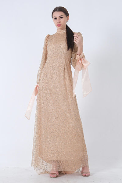 Feminist Tesettür Abiye