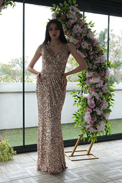 Feminist Abiye Elbise