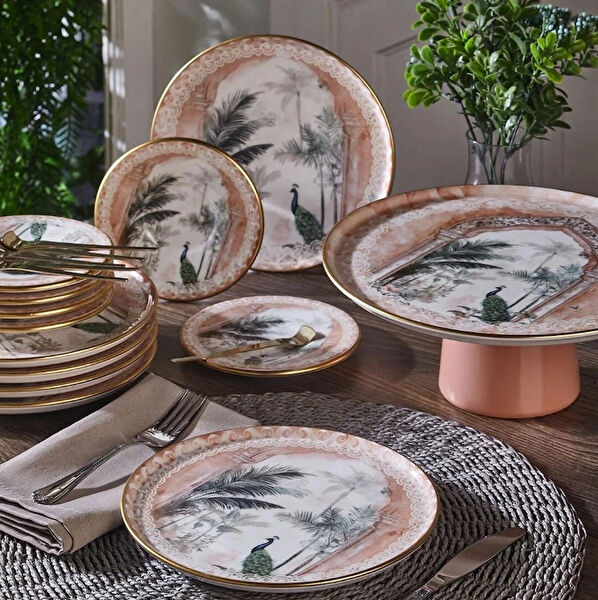 Fecra Servis, Sunum Tabakları