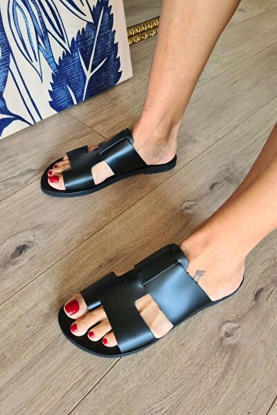 Topukla Kadın Sandalet