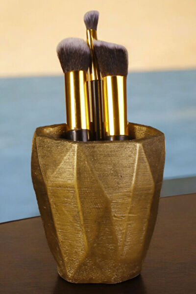 Evene Makyaj Kutusu, Organizer