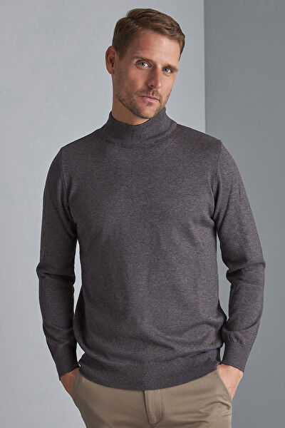 IGS Erkek Triko, Kazak