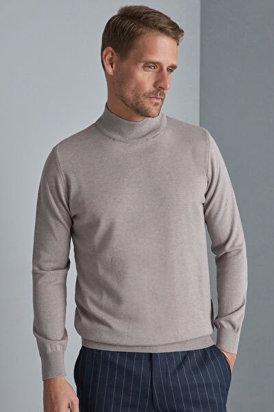 IGS Erkek Triko, Kazak