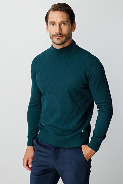 IGS Erkek Triko, Kazak