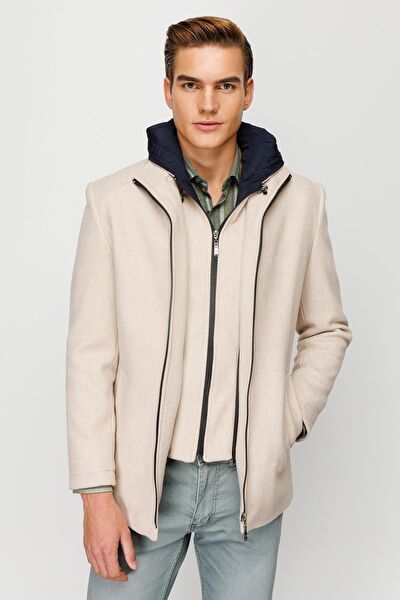 IGS Erkek Mont, Kaban