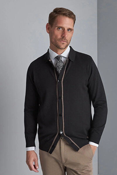 IGS Erkek Triko, Kazak