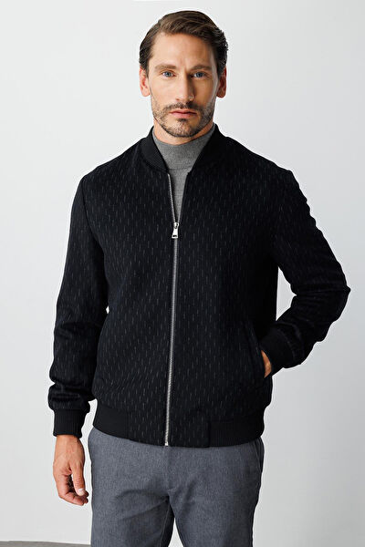 IGS Erkek Mont, Kaban