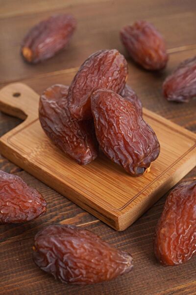 Bulutlar Kuruyemiş Hurma