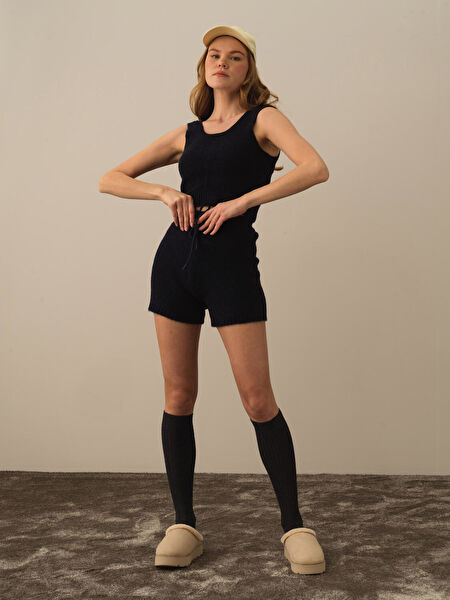 Xint Kadın Atlet, Body