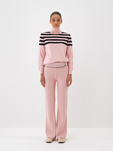 Xint Kadın Triko, Kazak