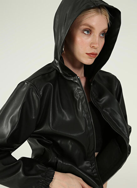 Black On Black Kadın Mont