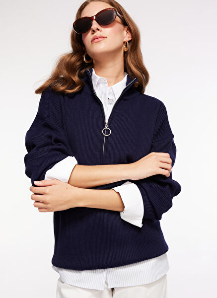 Fabrika Kadın Triko, Kazak