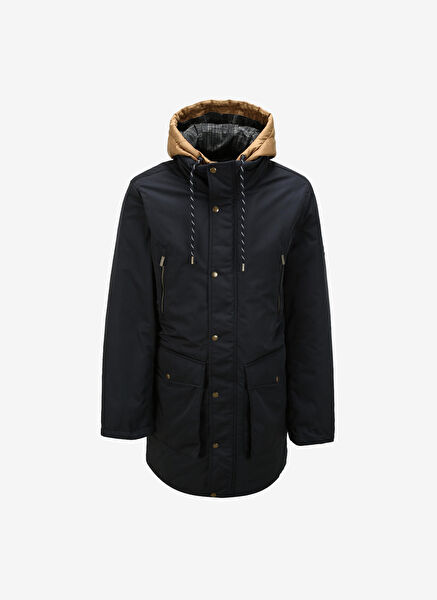 Discovery Expedition Erkek Mont, Kaban