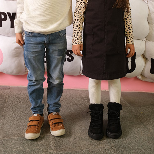 Kids A More Kız Çocuk Bot, Çizme