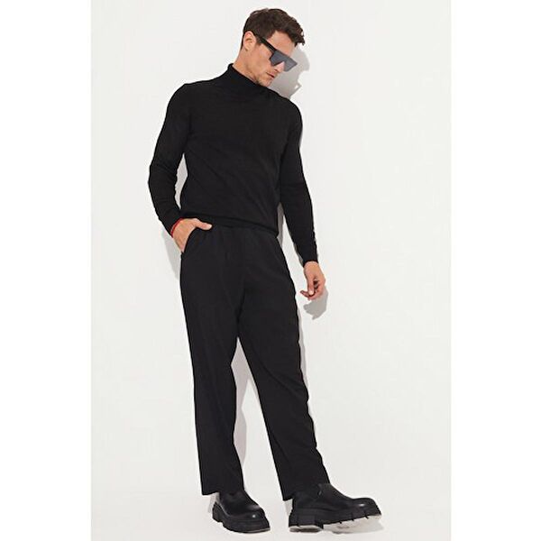 JU Erkek Triko, Kazak