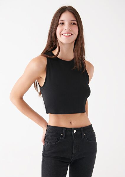 Mavi Kadın Atlet, Body