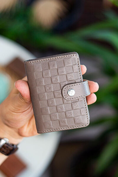 Garbalia Erkek Kartlık, Pasaportluk