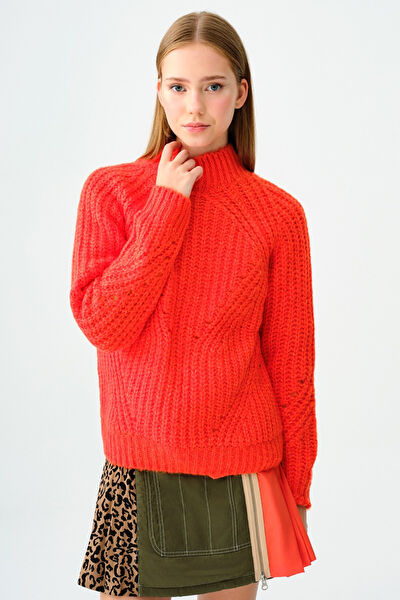 Loft Kadın Triko, Kazak