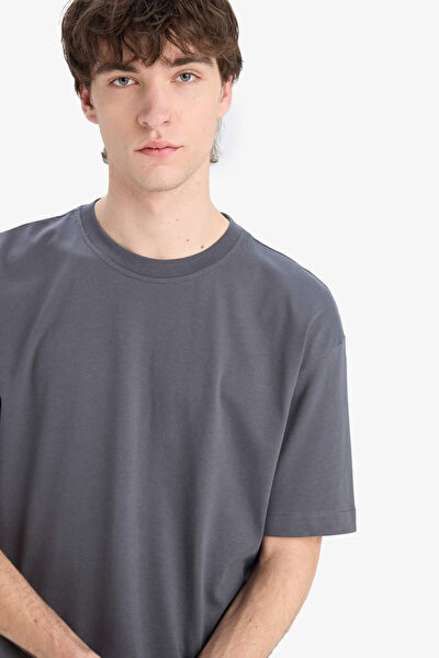  Erkek Tişört