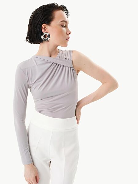 RİVUS Kadın Atlet, Body