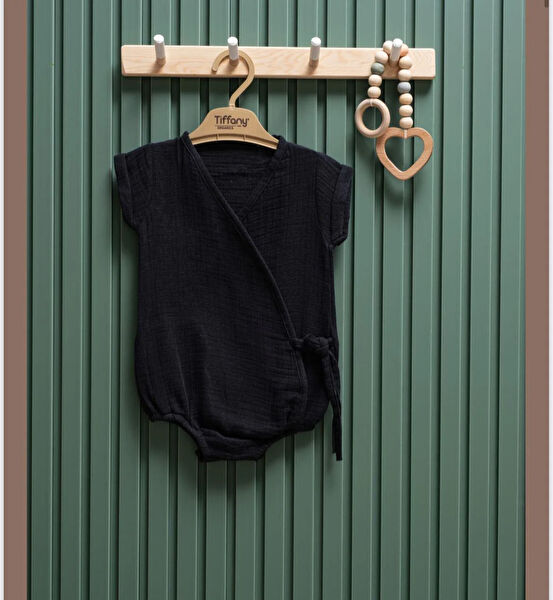 Tiffany Body, Zıbın