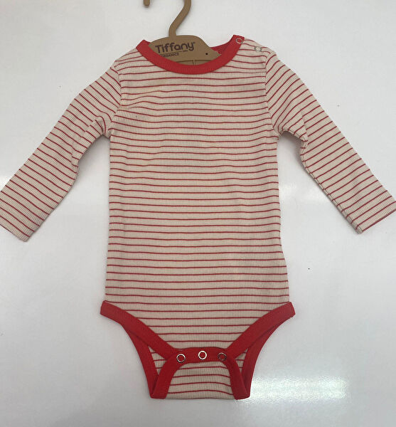 Tiffany Body, Zıbın