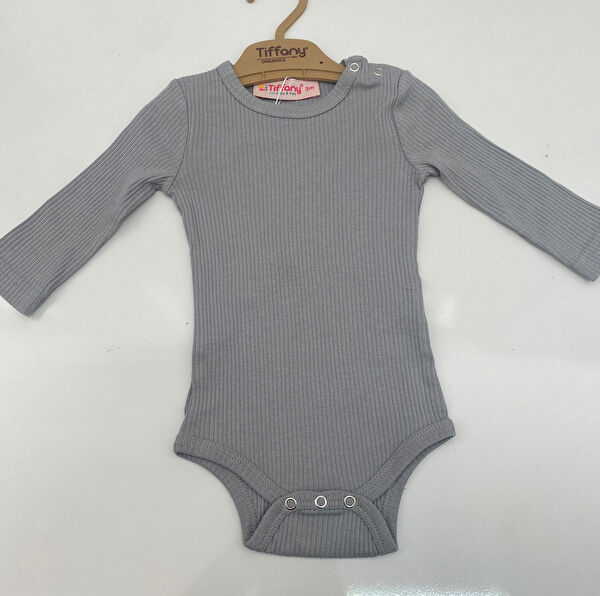 Tiffany Body, Zıbın